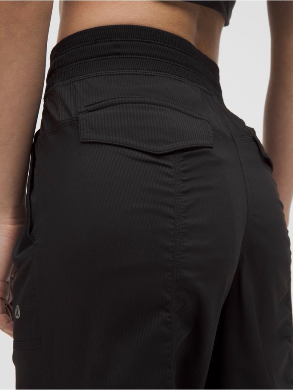Lululemon Dance studio cropped Cargo  Pants - Drawstring Waist size L - Picture 8 of 8